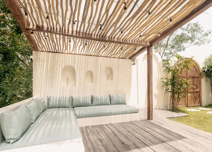 Villa Spacious Retreat At Wanderlust With Infinity Pool *